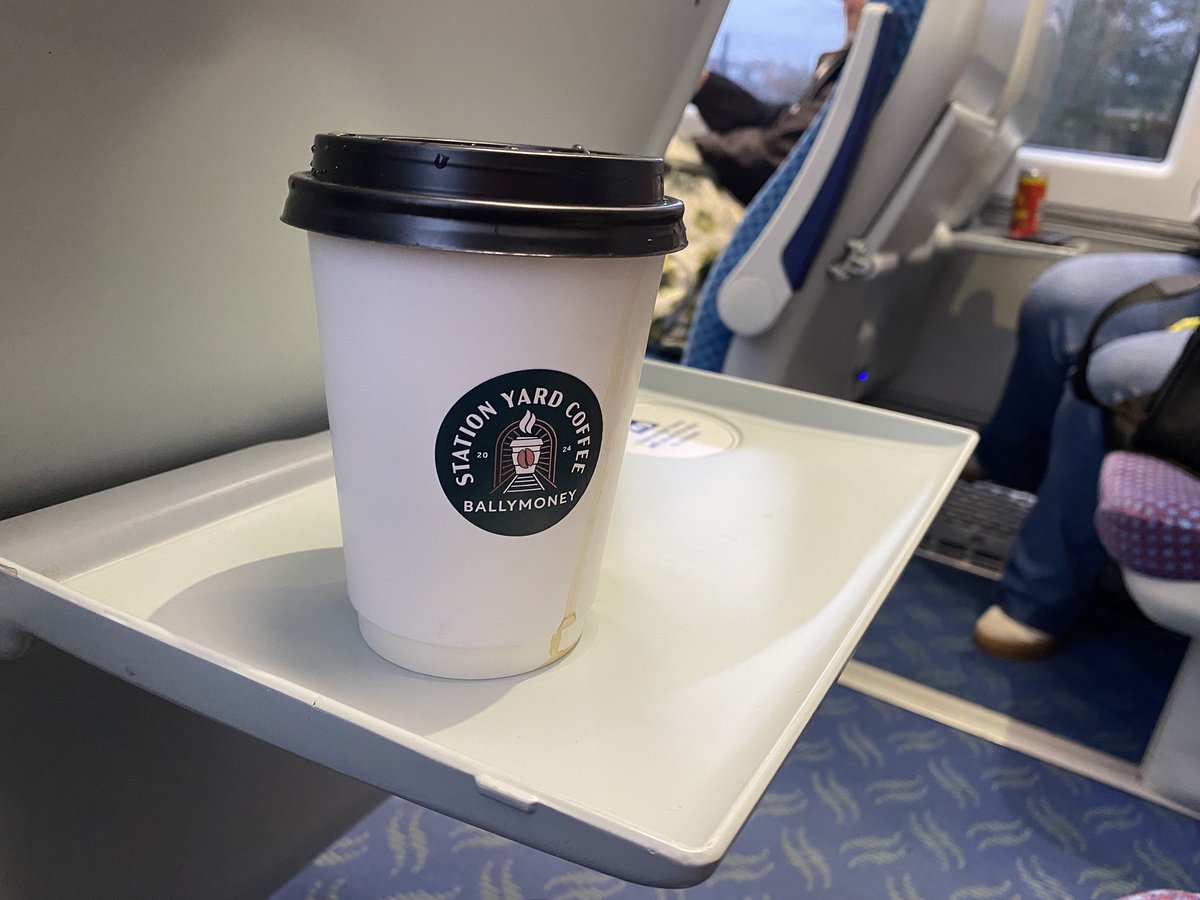 Julie Smith tweet media