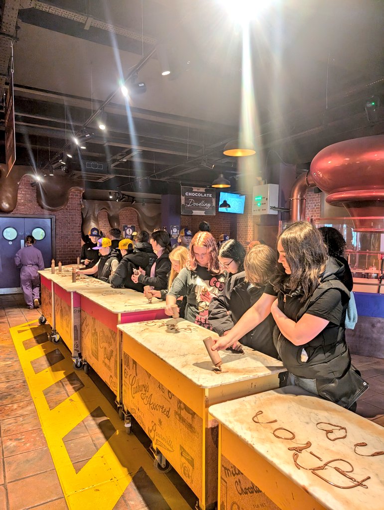 Year 8 pupils had a fantastic time at Cadbury World yesterday. An interesting geography talk and lots of free chocolate included! 🍫 🌎 <a href="/1Penydre/">Pen y Dre High School</a>