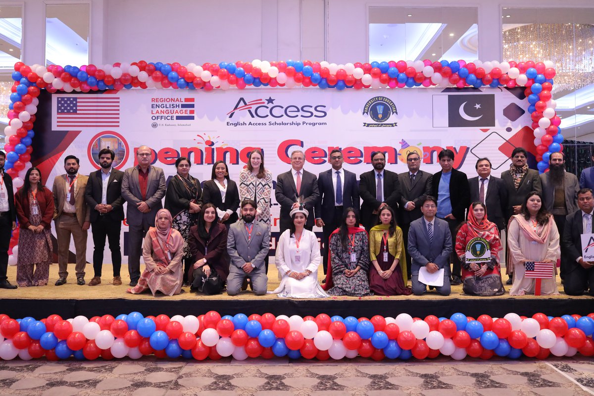 ue_edu_pk's tweet photo. UE in collaboration with the U.S. Embassy, has launched the English Access Program. The opening ceremony’s chief guest was U.S. Ambassador Donald Blome, while Vice-Chancellor Prof. Dr. Aqif Anwar Chaudhry, presided over the event
#aqifanwarch #UE #americanembassy #AccessProgram https://t.co/HuOnOXYQ2j