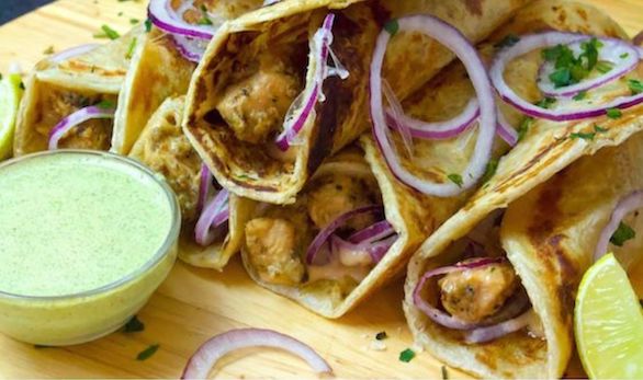 CookWithFaiza's tweet photo. Creamy Malai Chicken Roll Recipe | Quick &amp; Delicious Chicken Roll 
Vid: https://t.co/YwZzWc6FN3
Written Recipe: https://t.co/GhcT5tJS57 https://t.co/q9TC3oOpNP
