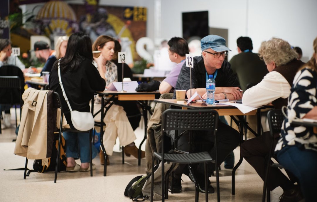 MORE NEWS!! 
APPLICATIONS FOR 2025 MARKETPLACE OPEN!
The only marketplace dedicated to documentary on the island of Ireland, providing an opportunity for filmmakers to pitch their project through carefully curated meetings.

Deadline: Friday 18th April. 

docsireland.ie/industry/marke…