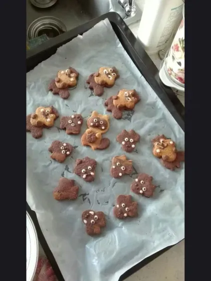 dantalaile's tweet photo. I made a lot of raccoon-shaped cookies. Although the cookies looked a bit cute, they were really delicious!😄@RcoonsNFT https://t.co/uszsT1ptJf