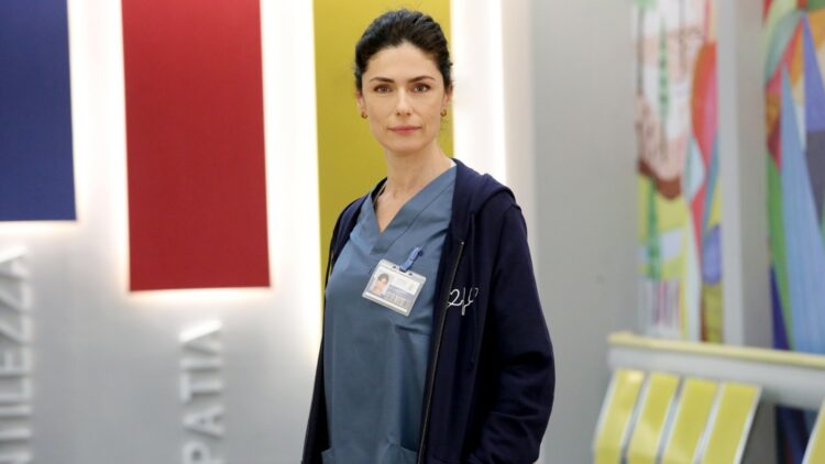 Cinguetterai's tweet photo. L'attrice Anna Valle torna su Rai 1.

Nel 2025 dovrebbero girare la terza stagione della serie televisiva "Lea - I Nostri Figli", ambientata nelle corsie del reparto pediatrico dell'ospedale di Ferrara.

#LeaINostriFigli #Lea #Lea2 #Lea3 https://t.co/K7cCgpqnZN