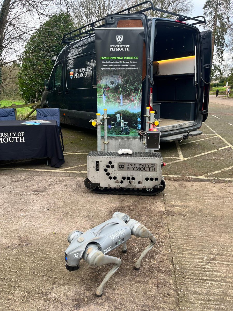 BictonCollege's tweet photo. Exciting launch of our new Environmental Space Living Lab, a cutting-edge hub for innovation &amp; sustainability, in partnership with @SatAppsCatapult 🎉 From robotics to 5G technology, the lab will tackle global challenges like climate change, food security &amp; sustainable farming 🌍 https://t.co/reeUgWaYaz