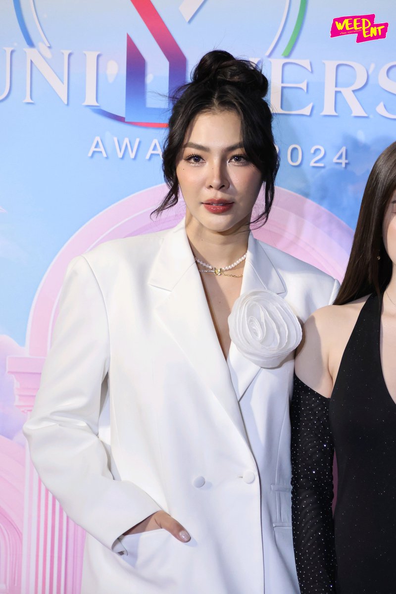 WEED_ENT's tweet photo. " ฝ้าย พีรญา " ร่วมเดินพรมในงาน " Y UNIVERSE AWARDS 2024" ✨🎊

PERFECT COUPLE FAYEYOKO

#YUAwards2024
#FayeYokoxYuniverse
#fayeYoko #FayePeraya 
#Yokoapasra 
#YUAwards2024 #YuniverseAwards2024 https://t.co/4VVQBO3GXE