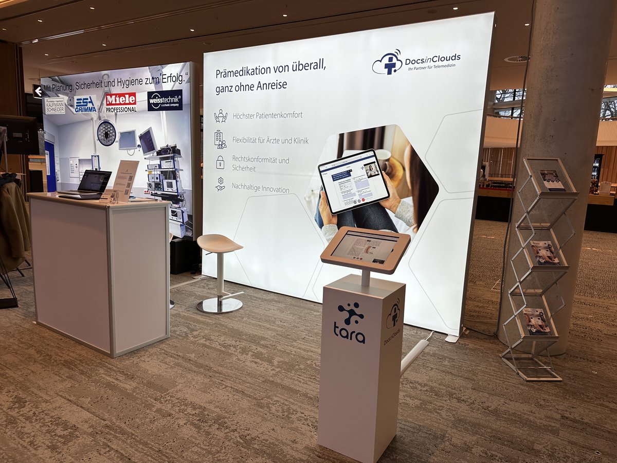 DocsinClouds's tweet photo. 📢 Telemedizinische Narkosevorbereitung 

Letztes Wochenende hatten wir die Möglichkeit, unsere Produkt tara beim NAT Kongress vorzustellen. Unsere Experten präsentierten, wie tara dabei hilft, die Patienten auf einfache und digitale Weise auf ihre Narkose vorzubereiten.🩺🚀 https://t.co/4GZcyaQJib