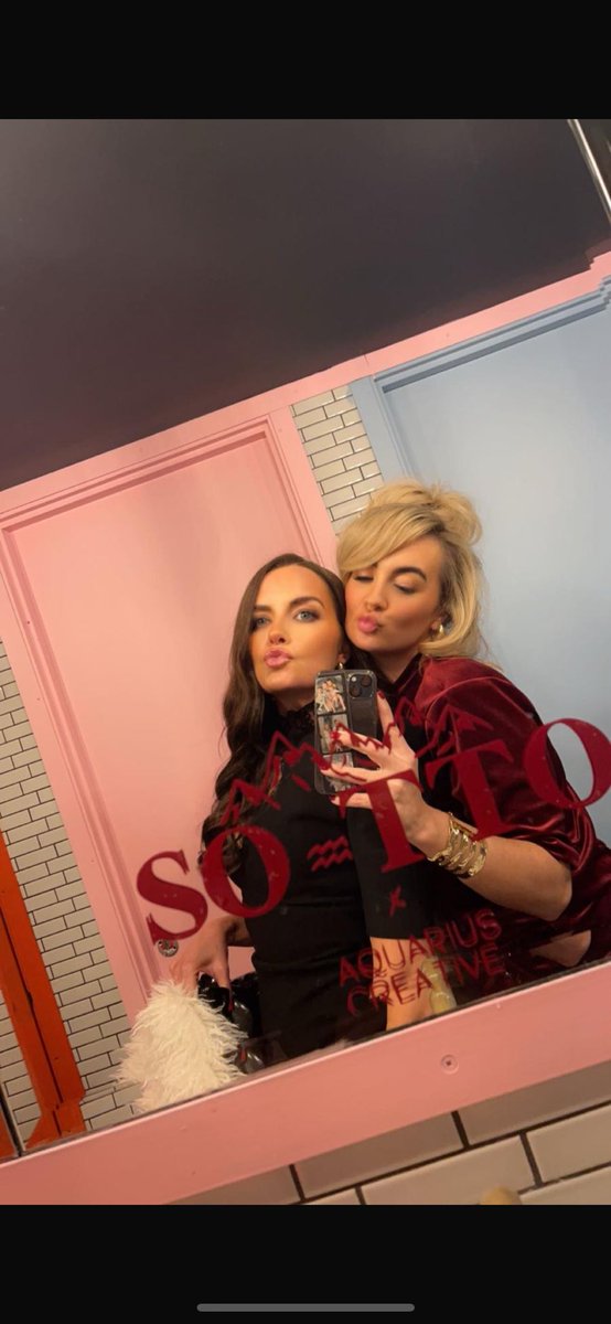 BbrookkeRroughx's tweet photo. These gals 🥰🫶🏽 https://t.co/pqiTxK04o9