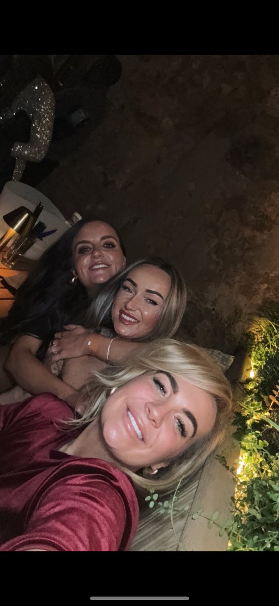 BbrookkeRroughx's tweet photo. These gals 🥰🫶🏽 https://t.co/pqiTxK04o9