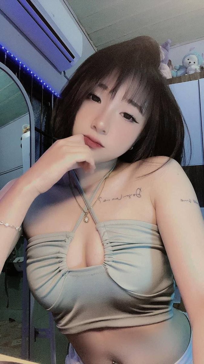 hoamoclan321's tweet photo. Họ tranh nhau làm hổ làm báo    Tui hiền lành thì làm kẻ nấu cao..😁 https://t.co/H572Bm4YNG