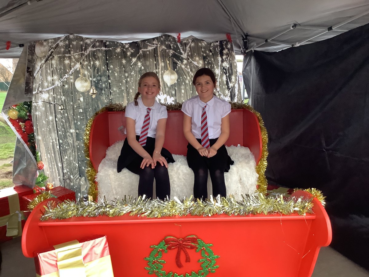 HayfieldLanePri's tweet photo. Festive fun at Hayfield Lane. https://t.co/ke4nMN2J4I