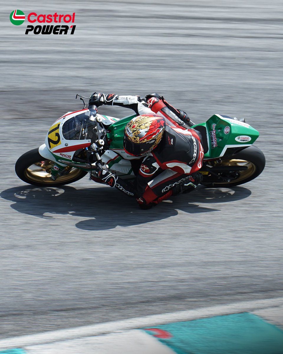 castrolbiking's tweet photo. When performance and passion connect, champions are born!

Kabilesh from RACR raced to the top in Race 2 and secured a strong 2nd in Race 1 at the MSBK 250cc Junior category. With Castrol POWER1's performance at his back, he continues to redefine the limits of racing excellence. https://t.co/SukQPTmDwi