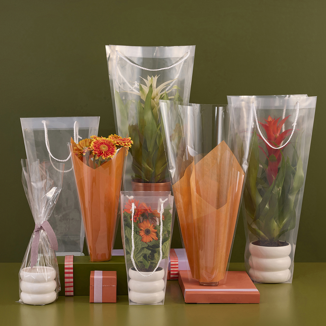 Onze nieuwe serie blanco V-Shape hoezen is gemaakt met 70% Post Consumer Resin/Recycled Plastic (PCR). Lees er alles over!
nieuwsbrief.koenpack.com/t/t-8BA49E311E…

#pcr #gerecyledmateriaal #recycling #verpakkingen  #bloemenhoezen #plantenhoezen #koenpack