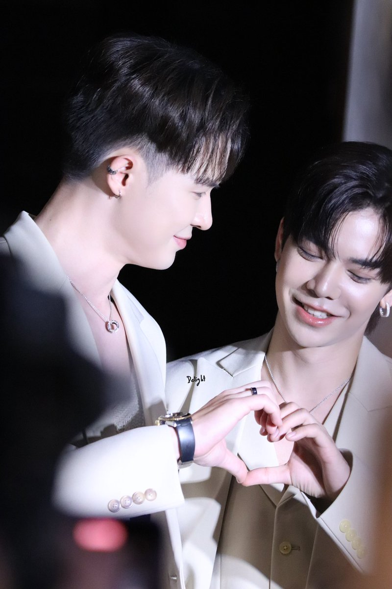 พรหมลิขิตบรรดาลชักพา 🤍🫶🏻

ENCOURAGE IDF YUA2024
#Yuniverse2024xBillyBabe
#bbil1ypn #babiibabe #BillyBabe