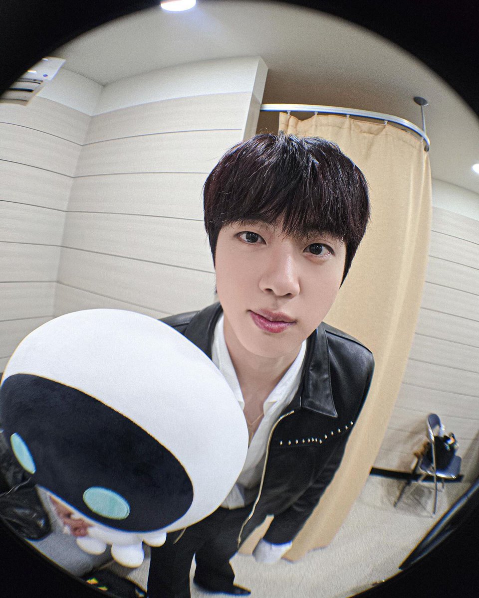 a_a1ng's tweet photo. 바보석진
바보우떠

#JIN #btsfanart https://t.co/79PCnUEvbo