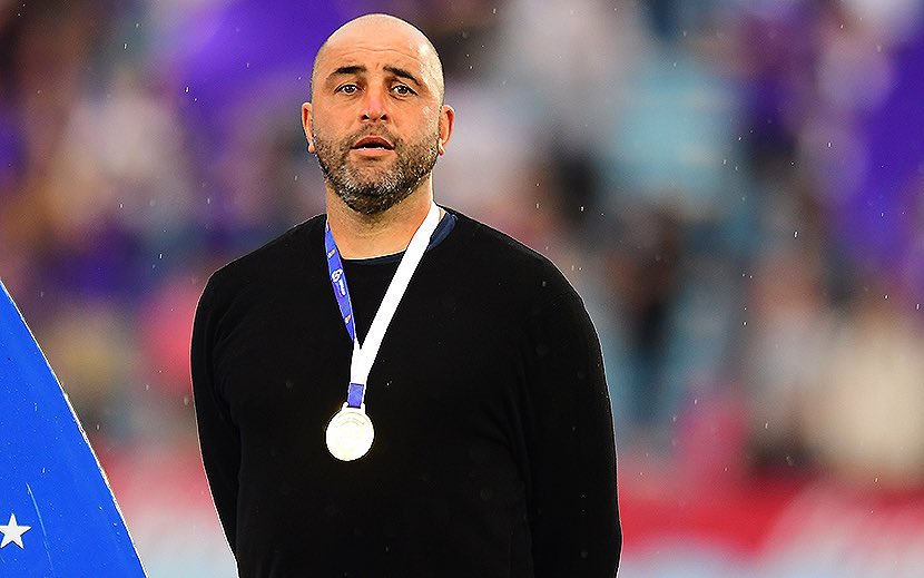 MartinCharquero's tweet photo. ATENCIÓN. 

Jadson Viera es la primera opción para ser el entrenador de Nacional. 

También se maneja Marcelo Méndez como alternativa para ese puesto. 

Más información en #Minuto1

💻 https://t.co/REE3DwbCId https://t.co/0G2B9Jbw0O