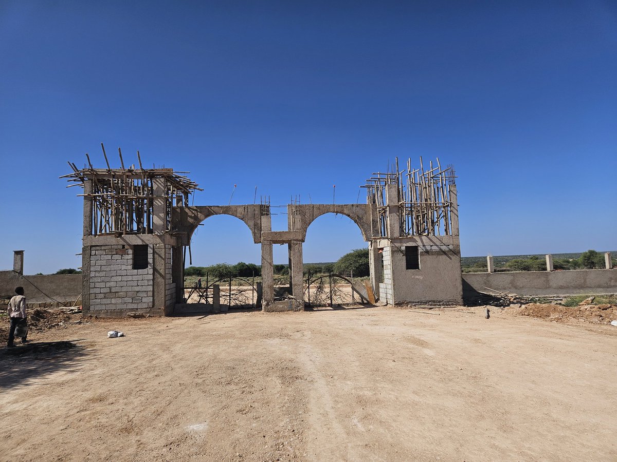 EcotectureLtd's tweet photo. A dam was excavated to supply water and next to it will be a solar farm to run the entire project. The gate house and internal roads are ongoing. Looking forward to completing this phase 1 then move to phases 2 and 3 https://t.co/jTklDEgrV3