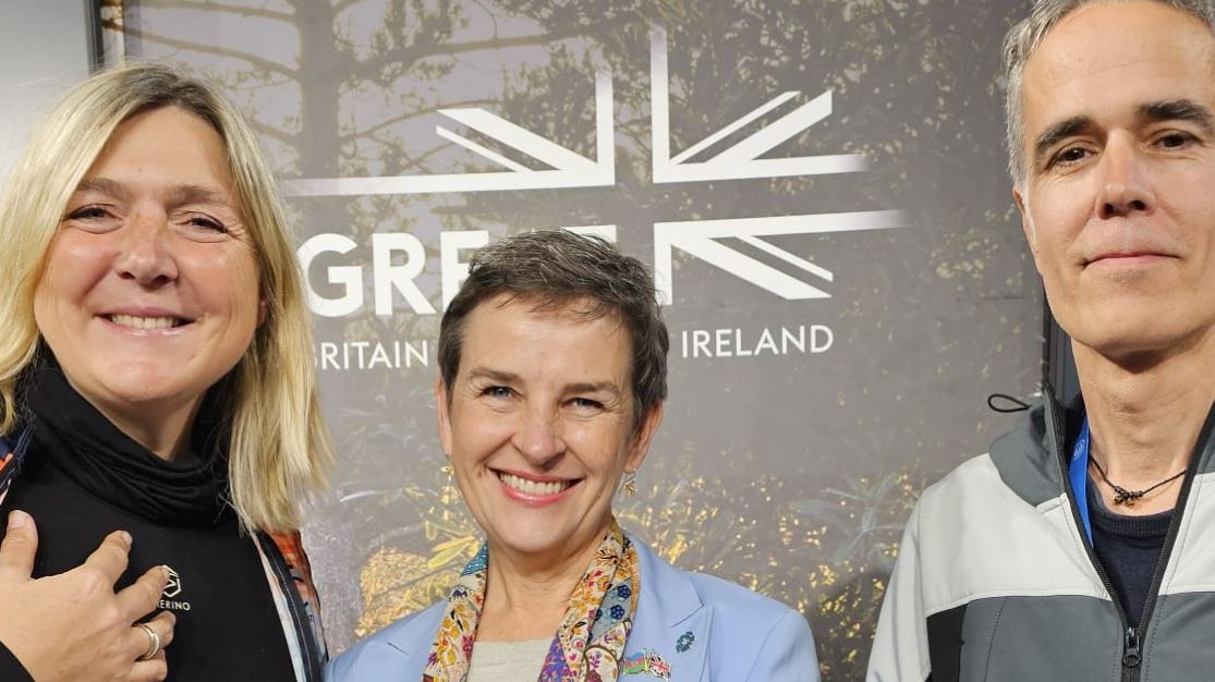 🚴‍♂️#COP29 - Summary 2/2
Could cycling be a people-powered panacea? At the UK Pavilion, we shared our #Cop29BikeRide showing how cycling’s simplicity is its superpower. 
In the end we had the pleasure of meeting Mary Creagh CBE, the UK minister for Nature 🌱 <a href="/MaryCreagh1/">Mary Creagh</a> #COP29Baku