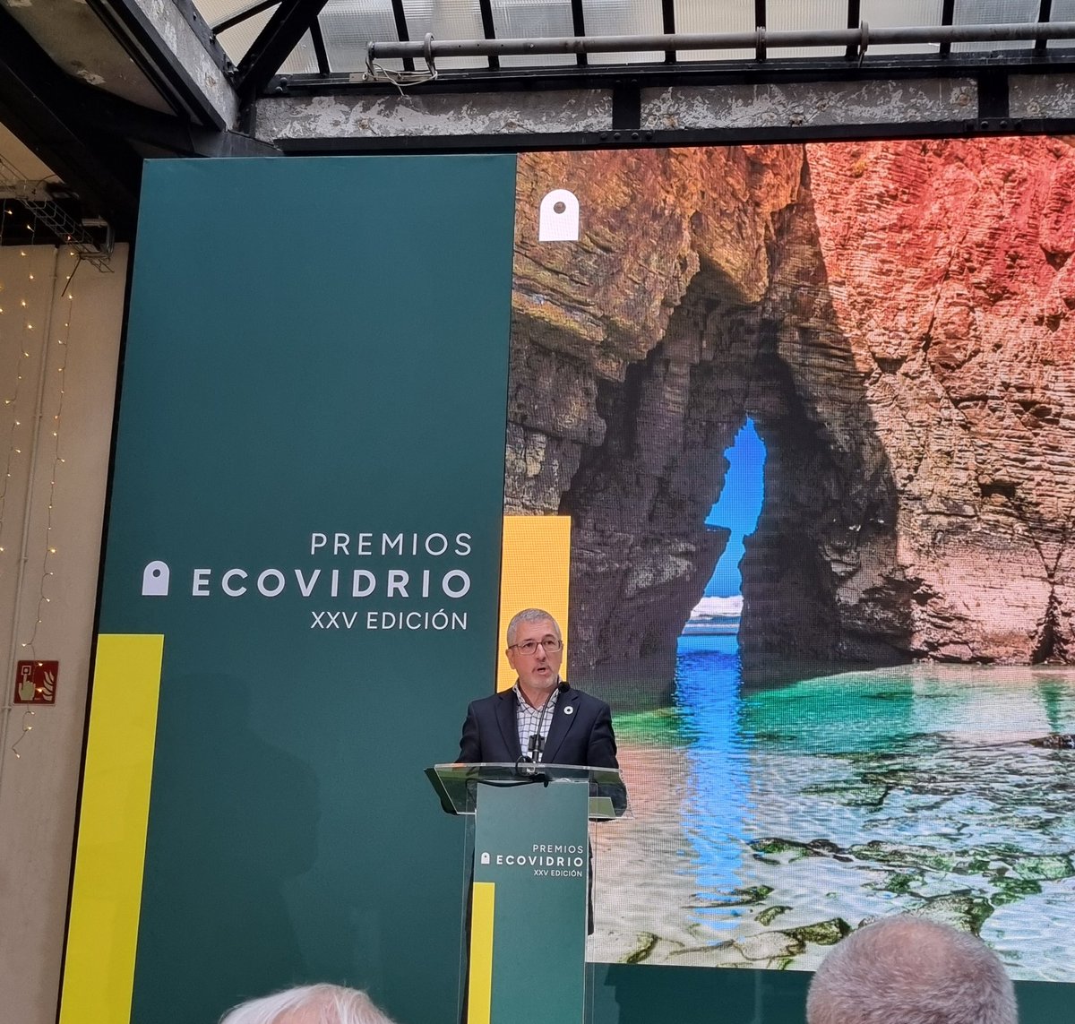 Con <a href="/mitecogob/">Transición Ecológica y Reto Demográfico</a> y <a href="/ecovidrio/">Ecovidrio 🌍</a> en sus XXV #PremiosEcovidrio