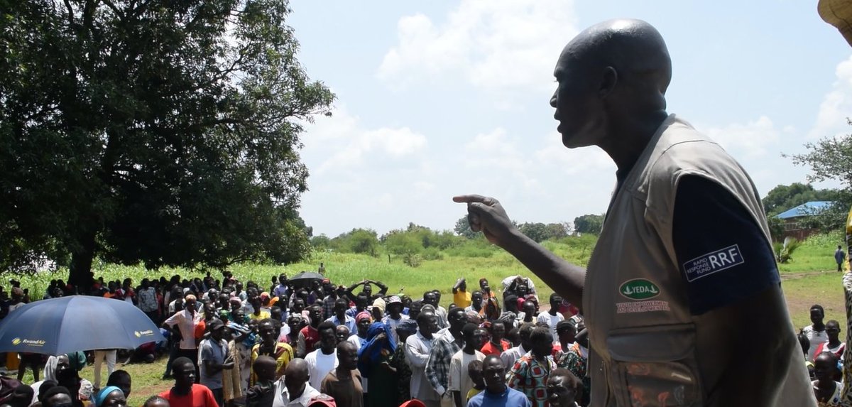 YEDA_ID's tweet image. Before conducting Shelter-NFI (Non-Food Item) distribution, @YEDA_ID field staff ensures beneficiaries are well-informed by providing an orientation on:
1. Types of Items ensuring clarity on what to expect.
2. Distribution Guidelines &amp;amp; protocols to follow during distribution.