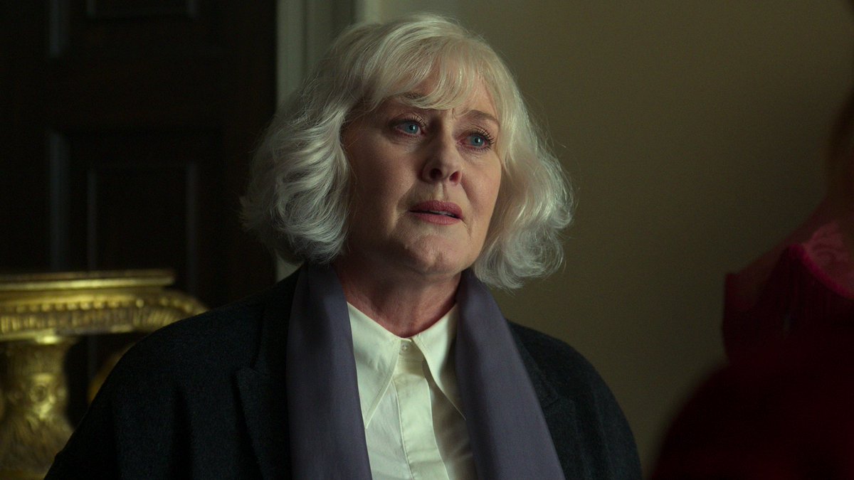 NetflixUK's tweet photo. No one has ever bobbed harder than Sarah Lancashire in Black Doves. https://t.co/Yv6Ay6twth