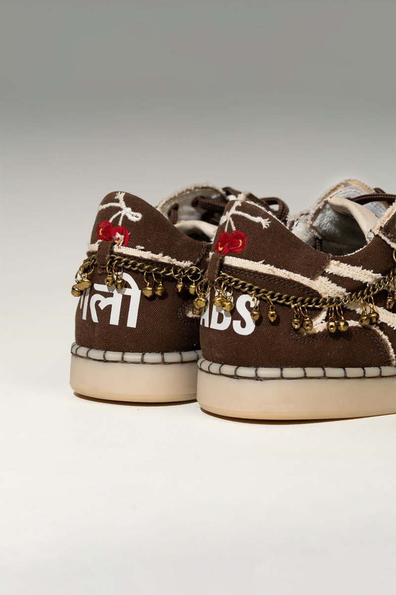 prxkhxr's tweet photo. Made our first shoes ever with @GullyLabs ; an ode to traditional Indian dance forms https://t.co/eVSvBJcrM2