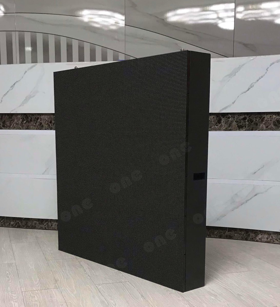 OneledYu156786's tweet image. We are ONE!!!🎚
🍭Outdoor waterproof 960*960mm iron cabinet
🍍Waterproof class: IP65，high brightness：9000cd/m2
🫐P2.5/P3.076/P4/P5/P6.67/P8/P10
🍗Si desea conocer nuestros productos, no dude en ponerse en contacto conmigo.
#painéisdeled #leddisplay #Oneledscreen #ONELED #One