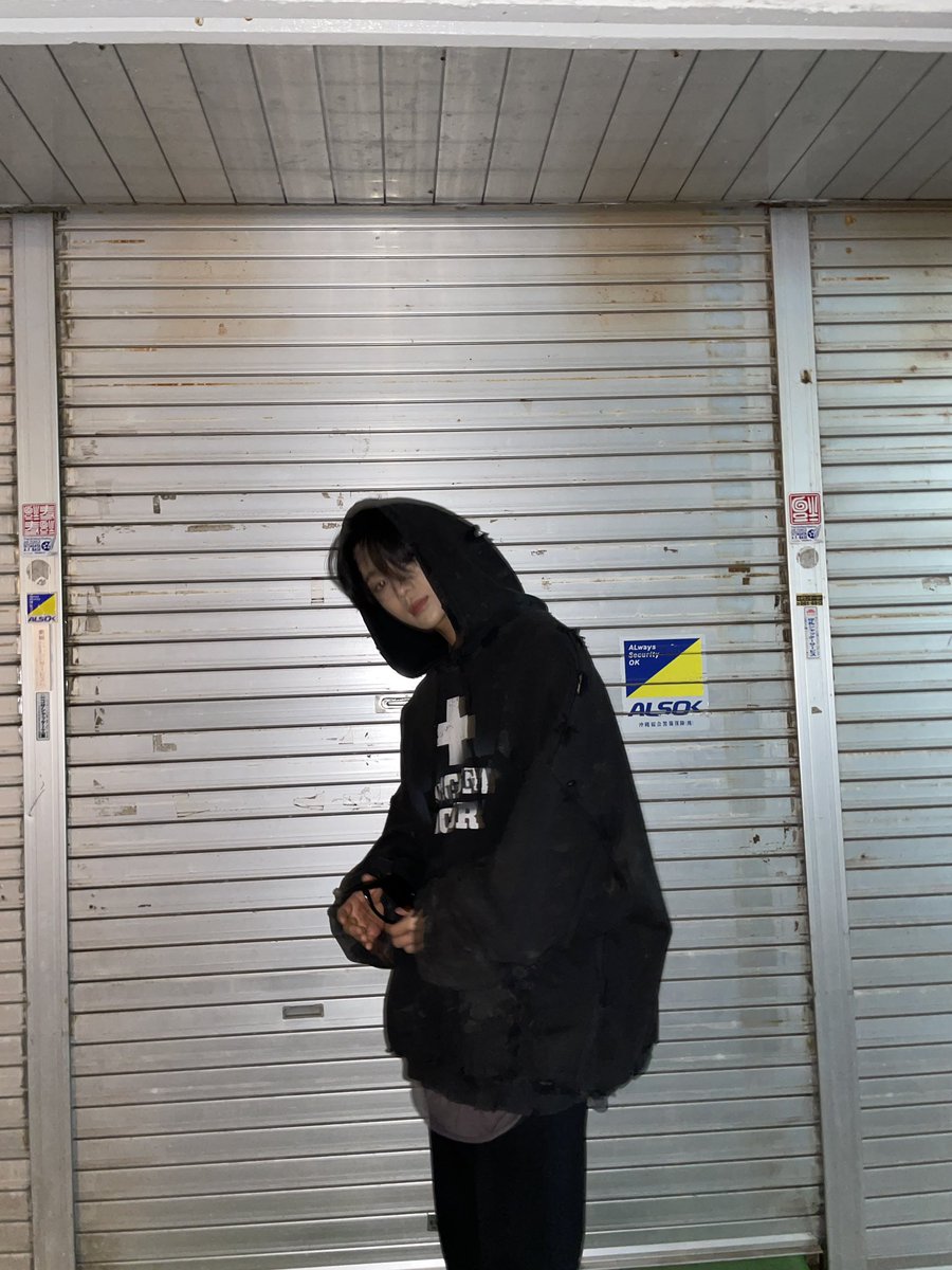 TNX_twt's tweet photo. 깔롱😎 

#TNX
#장현수 #HYUNSOO https://t.co/NN3O39q3dp