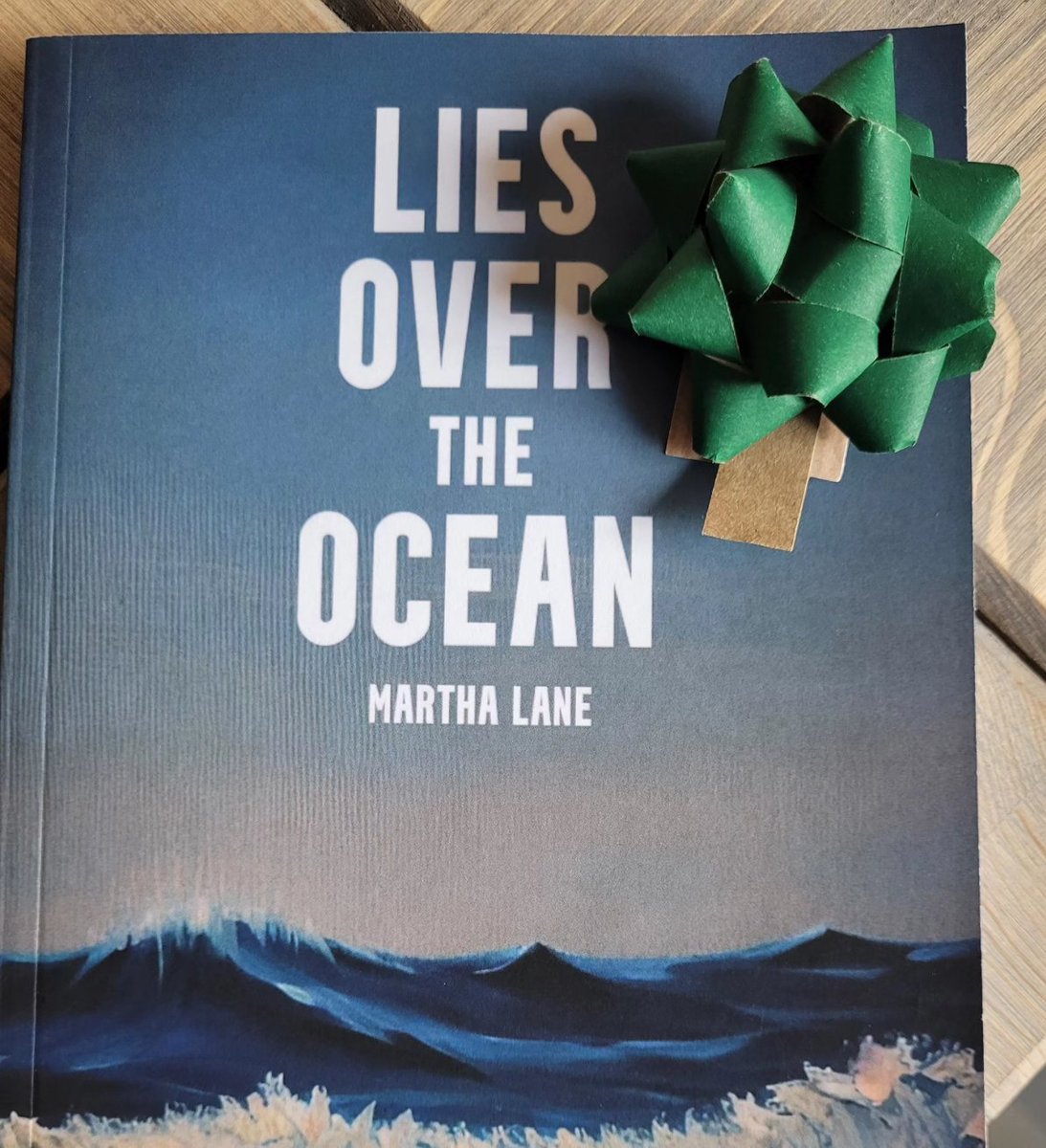 She's gorgeous, she's got amazing reviews... She's the perfect stocking filler!