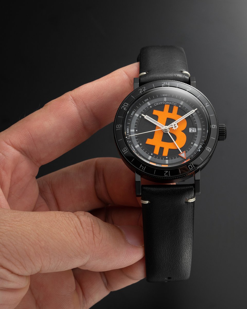 cryptomatic_io's tweet photo. Another shot of Model Five
#cryptomatic #bitcoin #watches https://t.co/pgg4ZOTH3u