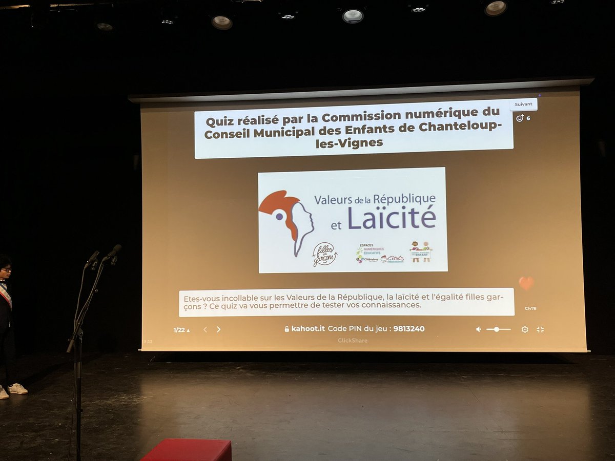 IA_DAASEN_78's tweet photo. Cérémonie d'ouverture de la semaine des valeurs de la république et de la laïcité à @ChanteloupLV 
200 personnes réunies pour découvrir l'ampleur du travail des acteurs de la cité éducative au service des enjeux du #FaireSociete 
#EAC #ParcoursCitoyen #Numerique @acversailles https://t.co/yNA8E0hts8