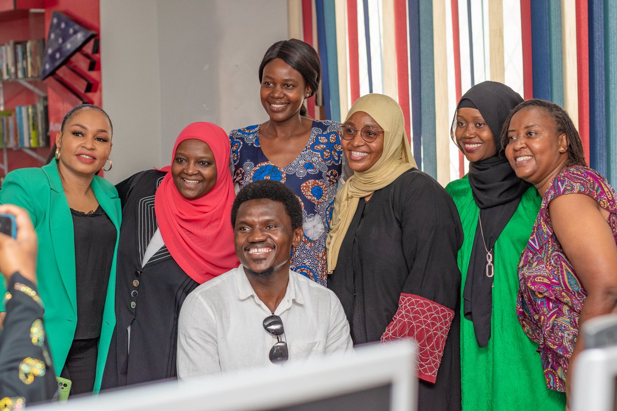 Excited to reconnect with <a href="/AweKenya/">Academy for Women Entrepreneurs - AWE Kenya</a> while speaking at #AWEPower Summit in Mombasa. I was truly inspired by your stories and the growth you have exhibited over the years. Kudos to the current implementing partner, Ushindi Empowerment for continuing with the legacy. #AmaniMentors