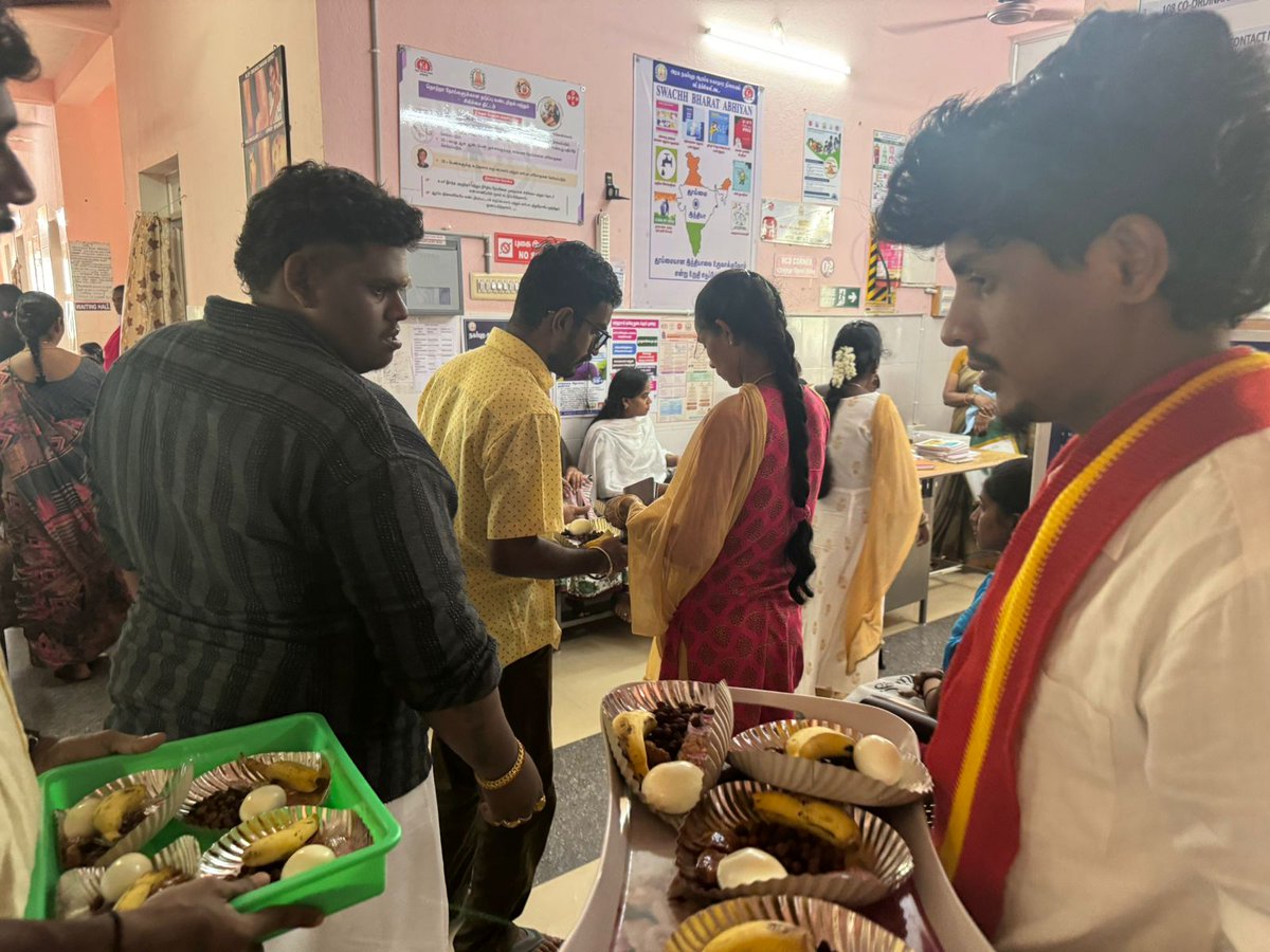 TVMIPatukottai's tweet photo. கழகத்தலைவர் #தளபதிவிஜய் அவர்களின் வாழ்த்துக்களோடு
10.12.2024 இன்றுநான்காம்வாரம்
அரசு ஆரம்ப சுகாதாரநிலையத்தில்
கர்ப்பிணி தாய்மார்களுக்கு
ஊட்டச்சத்து நிறைந்த உணவு வகைகள் வழங்கப்பட்டது
இவண்
 தஞ்சைதெற்குமாவட்ட தலைமை தமிழக வெற்றிக்கழகம் 
@actorvijay
@BussyAnand
@TVMIoffl
@TVKHQUpdates https://t.co/L8de5xKlu8