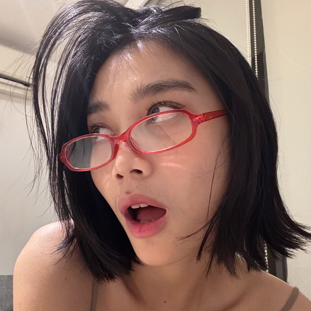 Post by Aya on X: 😲
