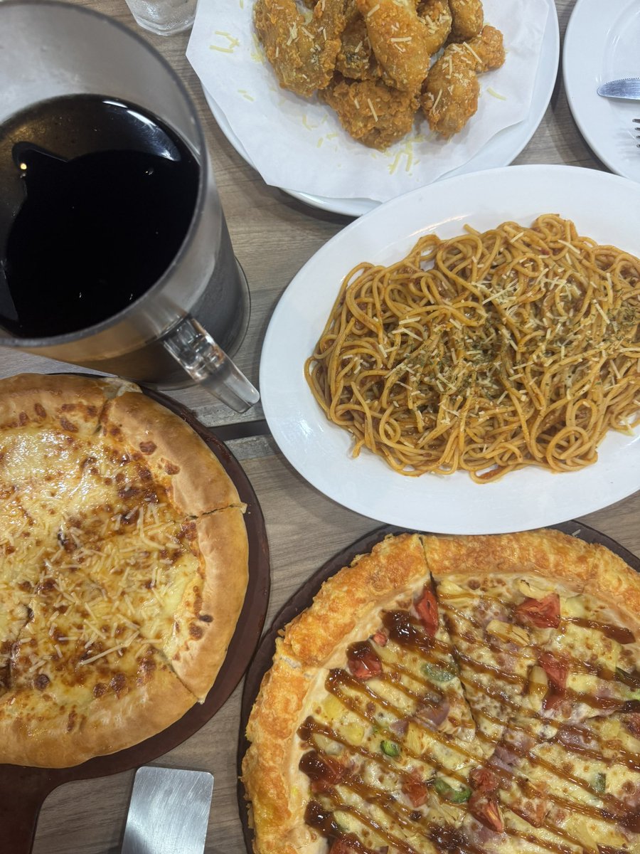 cedtwinks16's tweet photo. 📍SM, Manila https://t.co/aFgMG2ifrb