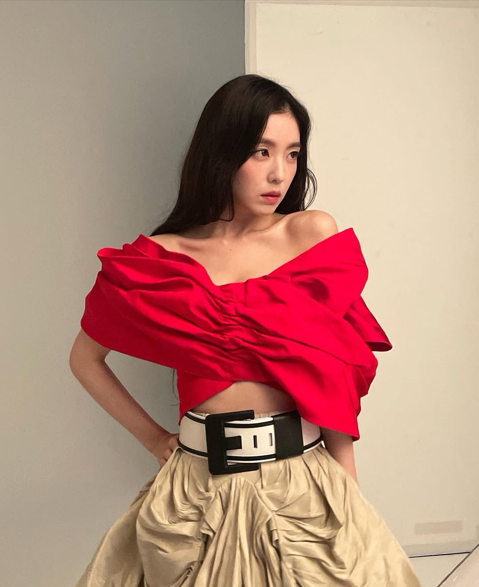 [IG] 241210

Irene in stylist Jung Young’s latest instagram post!

#IRENE #아이린 #RedVelvet <a href="/RVsmtown/">Red Velvet</a>