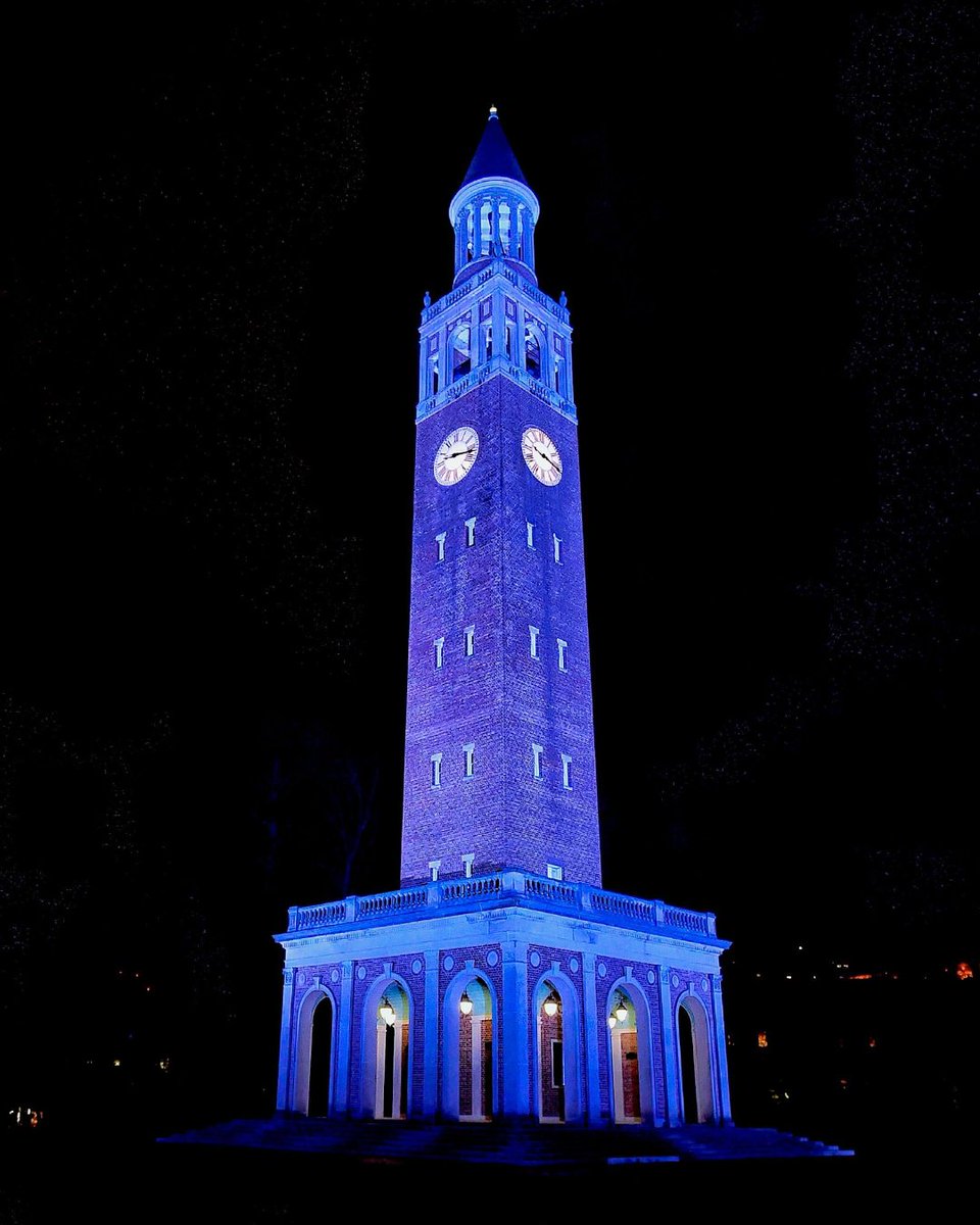 Lit up for our national champions, <a href="/uncwomenssoccer/">UNC Women's Soccer</a> 🩵