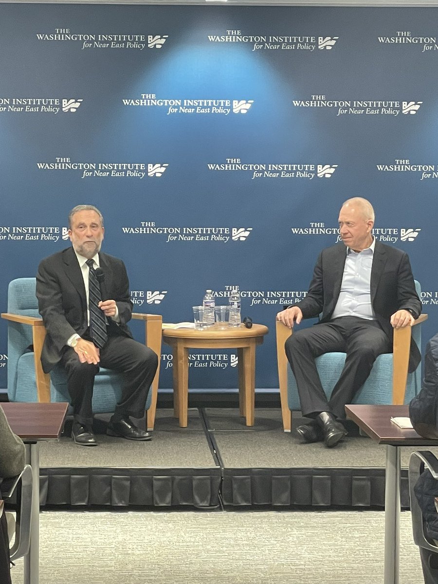 robsatloff's tweet photo. Tonite, I was proud to host 75 guests - trustees of @WashInstitute; leaders of @adasisraeldc; and assorted friends - for an inspirational evening with @Israel’s former defense minister @yoavgallant. (On left, Adas Rabbis #LaurenHoltzblatt & #AaronAlexander greeting our visitor; on right, yours truly posing a question.)