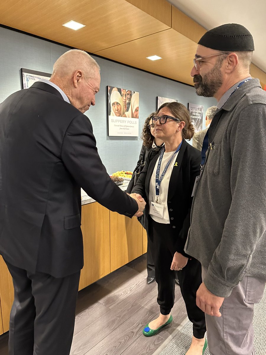 robsatloff's tweet photo. Tonite, I was proud to host 75 guests - trustees of @WashInstitute; leaders of @adasisraeldc; and assorted friends - for an inspirational evening with @Israel’s former defense minister @yoavgallant. (On left, Adas Rabbis #LaurenHoltzblatt & #AaronAlexander greeting our visitor; on right, yours truly posing a question.)
