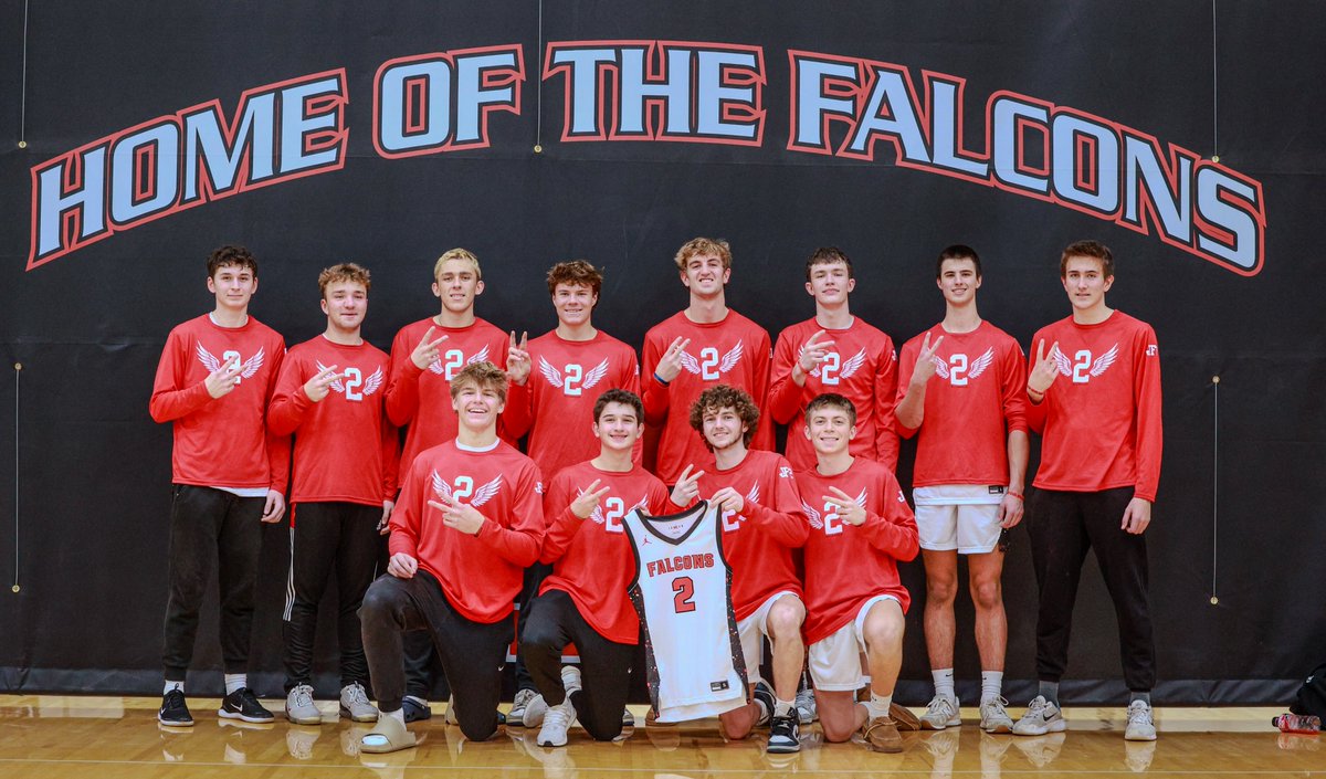 Allendale honors Jacksen Fitton by putting him in the starting lineup for Monday's game.

STORY: westmichiganballers.com/news/allendale…
