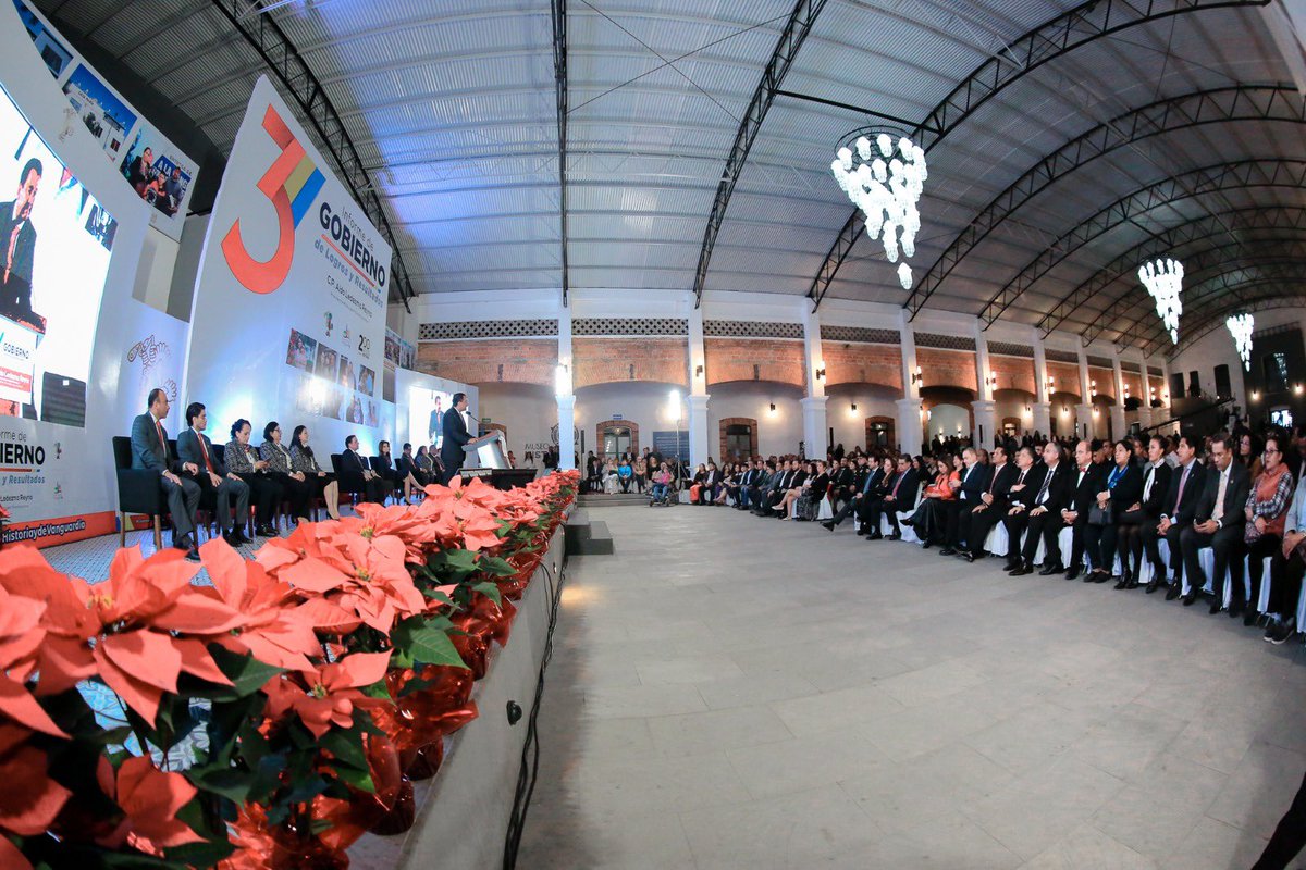 Tuve el gusto de acompañar a mi buen amigo y presidente municipal <a href="/AldoLedezma_R/">Aldo Ledezma Reyna</a> en la presentación de su Tercer Informe de Gobierno.

Reconozco el trabajo y los logros alcanzados en beneficio de #Cuautitlán. ¡Enhorabuena!