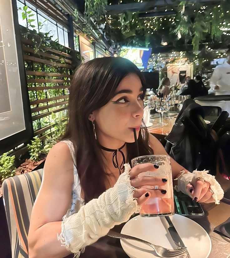 POV: Tienes una cita conmigo.. (después te dare como cajon que no cierra preciosa) 

#Sexrol #LewdRP