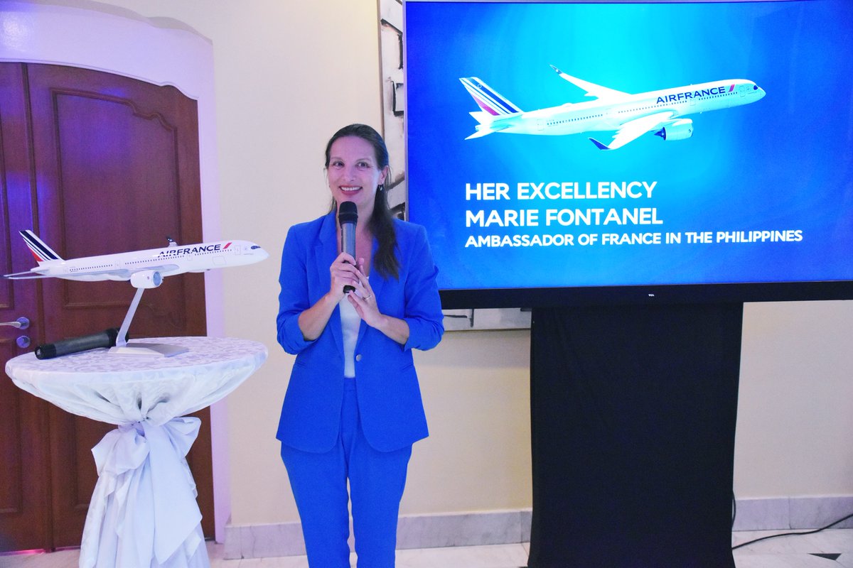 FrenchEmbassyPH's tweet photo. Ambassador @MarieFontanelPH thanked @airfrance and everyone who made the Manila-Paris maiden flight a success! ✈️

After 20 years, Air France has resumed 🇵🇭🇫🇷 direct flights, reconnecting the Philippines to Europe in elegance and marking a new era for people-to-people exchanges. https://t.co/wNaFgjq4aK