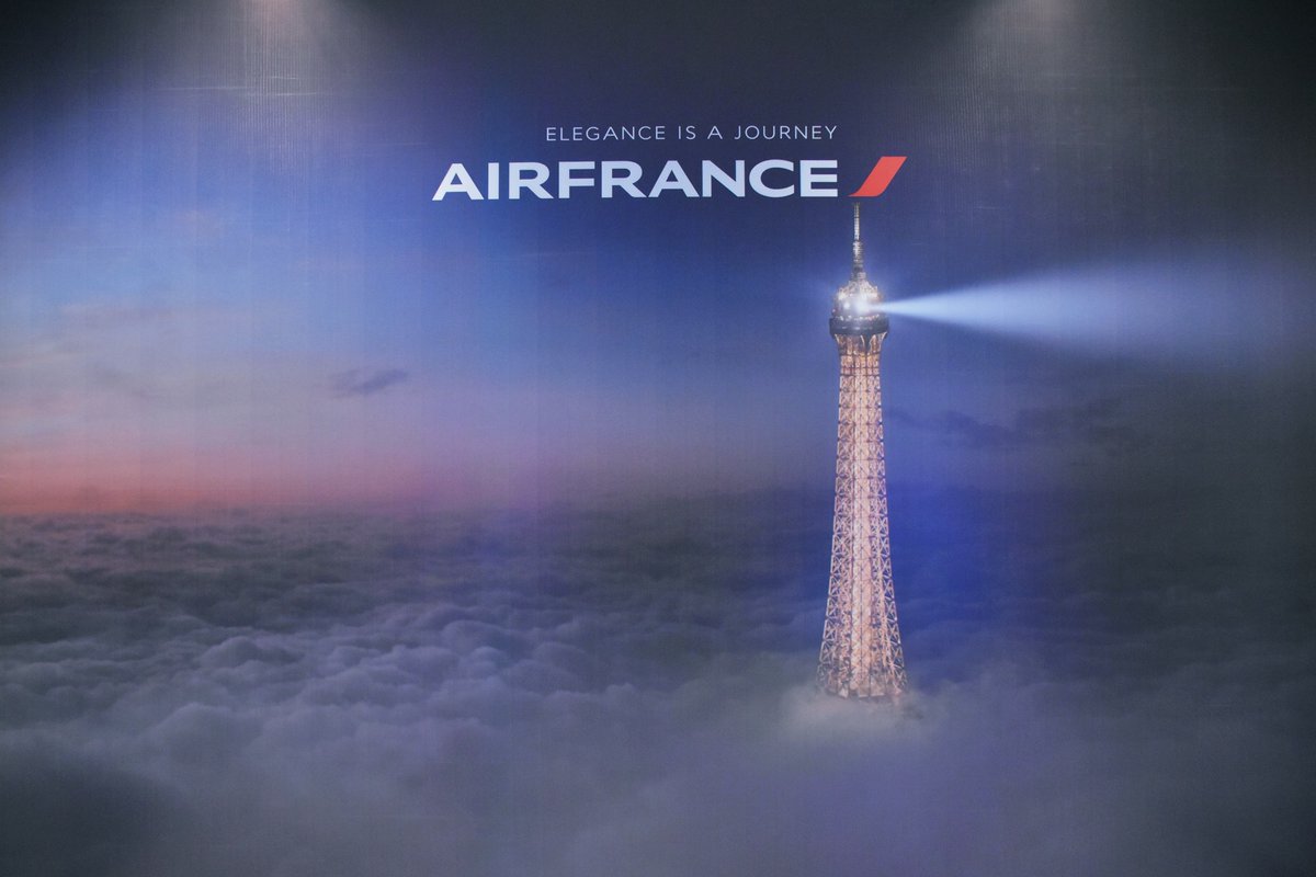 FrenchEmbassyPH's tweet photo. Ambassador @MarieFontanelPH thanked @airfrance and everyone who made the Manila-Paris maiden flight a success! ✈️

After 20 years, Air France has resumed 🇵🇭🇫🇷 direct flights, reconnecting the Philippines to Europe in elegance and marking a new era for people-to-people exchanges. https://t.co/wNaFgjq4aK