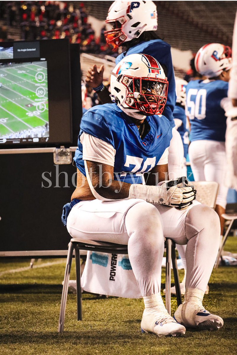 Full Senior Season Highlights #AGTG

Regular Season Highlights:
hudl.com/v/2QizTL

Playoff Season Highlights:
hudl.com/v/2RCv2q