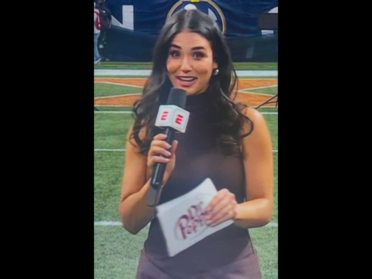 barstoolsports's tweet photo. ESPN's Ashley ShahAhmadi Went Viral Over The Weekend And Won College Football Fans' Hearts All Across The Country https://t.co/38C8Qc6Ro3 https://t.co/0KhWVn02iw