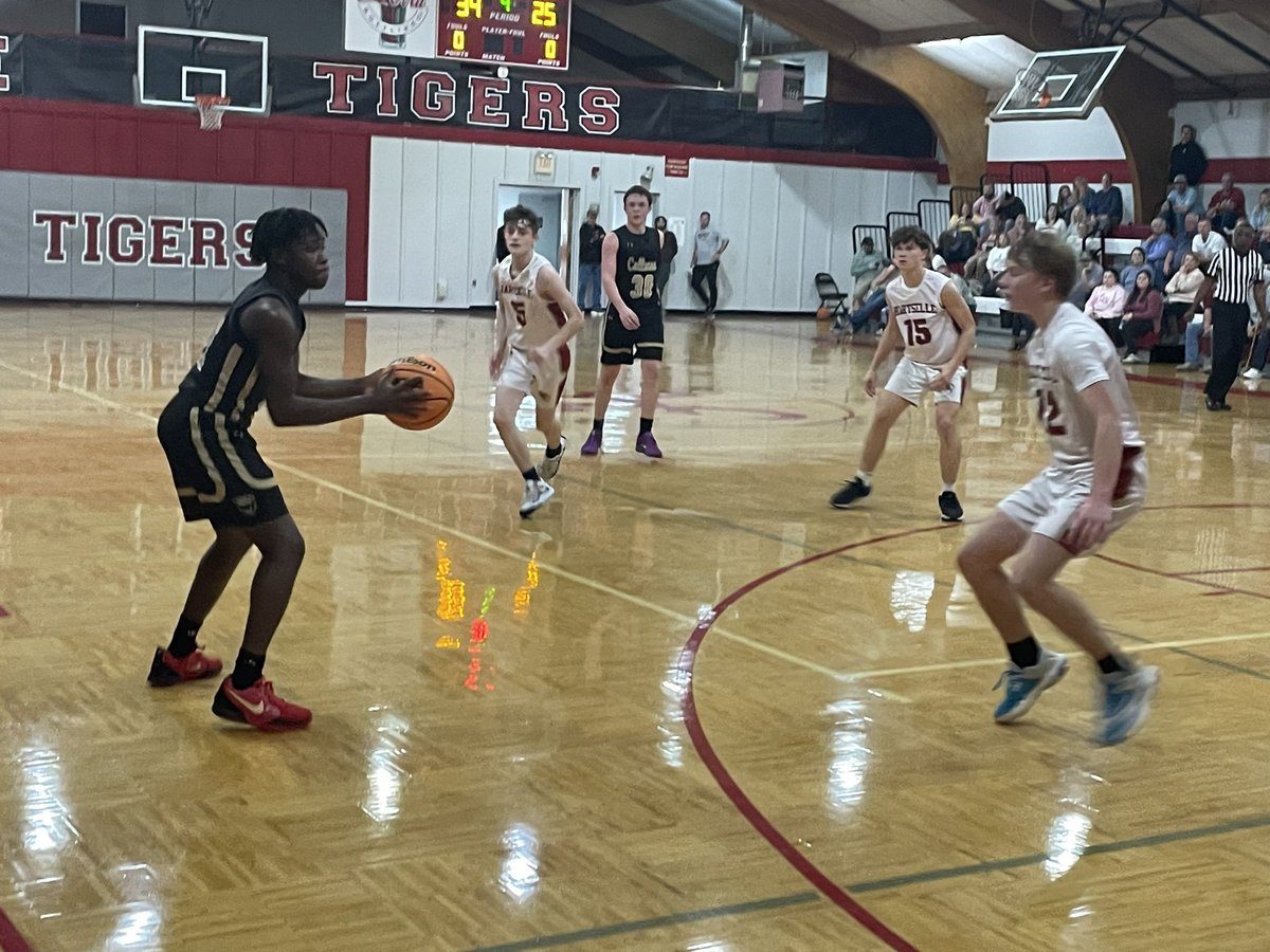 CMS Basketball 🏀 

8th Grade Boys 

Hartselle 31

Cullman 37

FINAL