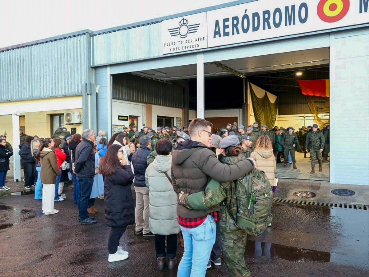 laBrilat's tweet photo. 👉 Este despliegue reafirma el compromiso de nuestras fuerzas con la seguridad y la estabilidad en Europa.
#DefendAndDeter #StrongerTogether #WeAreNATO https://t.co/lJ8WdHaxKQ