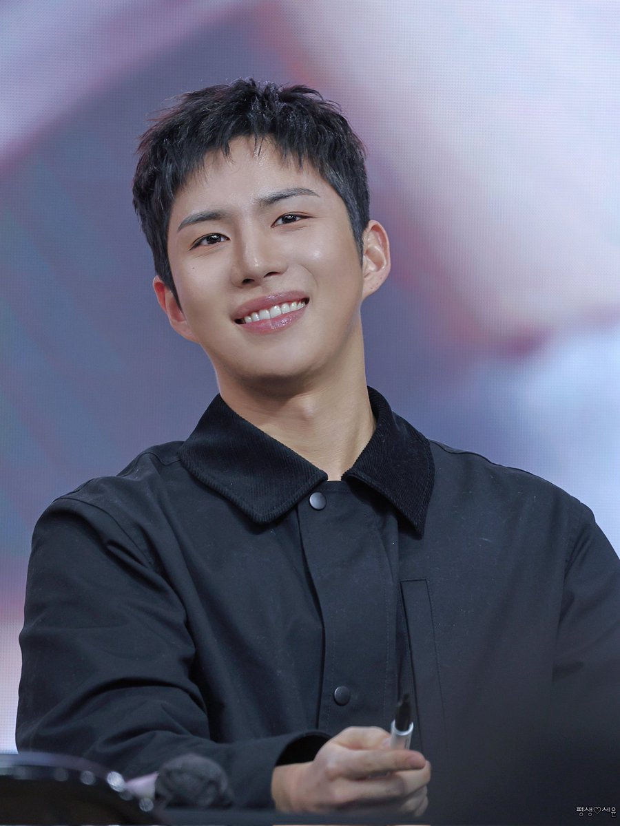 forever_sy22's tweet image. 241208 메이크스타 팬싸
💜WOW💜
#ACE #에이스 #와우 #WOW #KIMSEHYOON #세윤 #김세윤