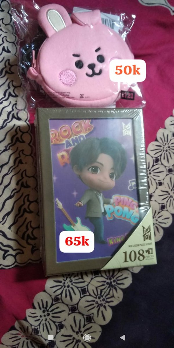 seanar_'s tweet photo. [HELP RT] 

WANT TO SELL (WTS)

❌ No return, No hnr, No sensitif buyer
💸Price on pict (jgn dijadikan patokan harga)
✅ First pay first get
🍊 Keep event with DP
❌ Exc pack+adm
📍Dom Jatim
✅ Fullpay/splitpay
Condi by DM
 #wtsbts #photocard #merchbt21 https://t.co/Fn2SeyrrCs