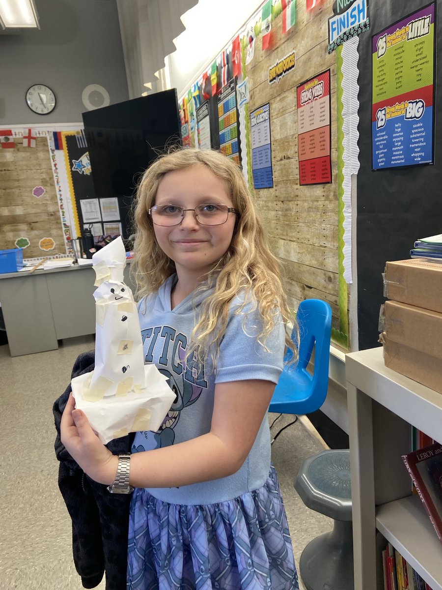 HolbrookMDUSD's tweet photo. Engineers At Work! #STEMrocks #engineering process #SomosHolbrook https://t.co/KRh3ClraXm